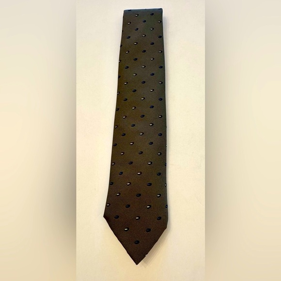 Hermes Elegant Grayish-Brown Polka Dot Tie - Picture 1 of 12